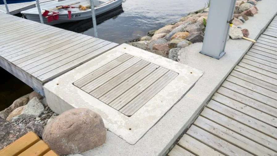 Concrete abutment port Võsu Andry Prodel +372 5304 4000 andry@topmarine.ee