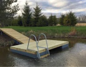 Pontoons from Top Marine +372 5304 4000 info@topmarine.ee