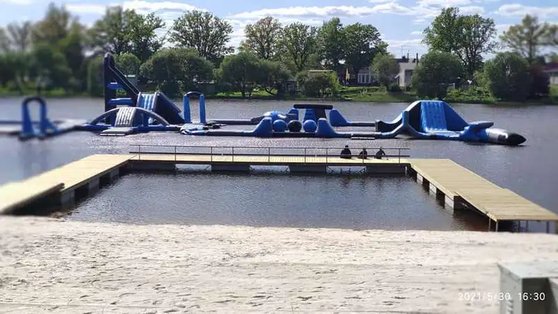 Pontoons from Top Marine +372 5304 4000 info@topmarine.ee