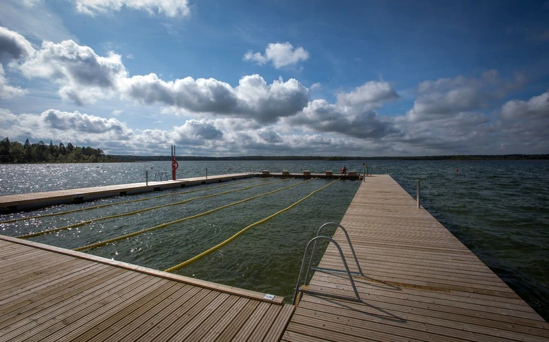 Pontoons from Top Marine +372 5304 4000 info@topmarine.ee